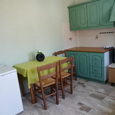 Apartment Livanos Neapoli Voion